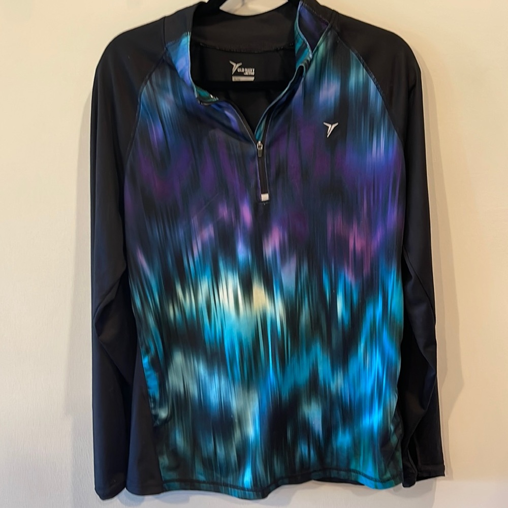 Old Navy Active 1/4 Zip Semi-fitted Shirt